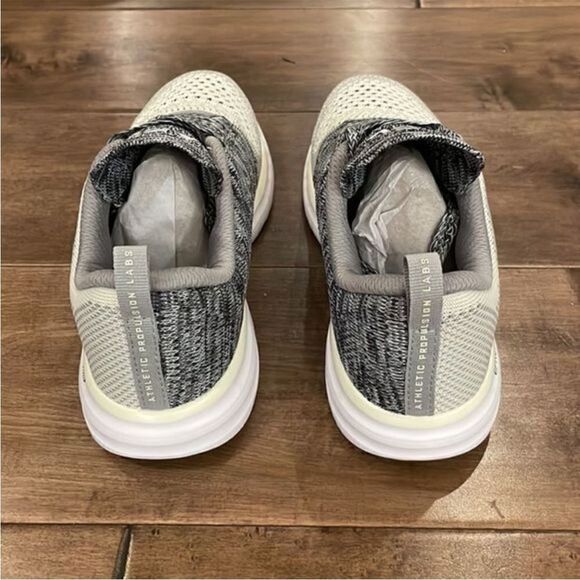 APL Techloom Pro Trainer Sneakers Prestine /Heather Gray/White Knit US 7 NWOB - Picture 6 of 9